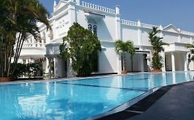 Bougain Villa